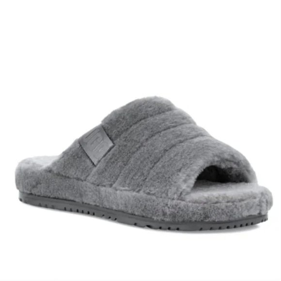 UGG Shoes - NWT Ugg Fluff You Slippers in color metal fluff size 11